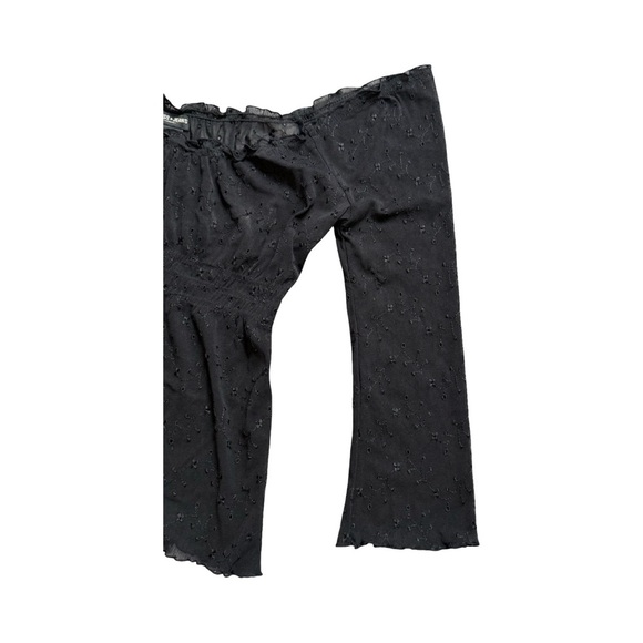 Guess Black Off-Shoulder Blouse - Picture 6 of 9